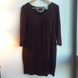 Maroon quarter sleeve dress - size 12